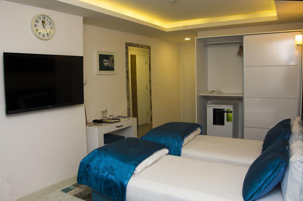 Deep Hotel Istanbul Exterior photo
